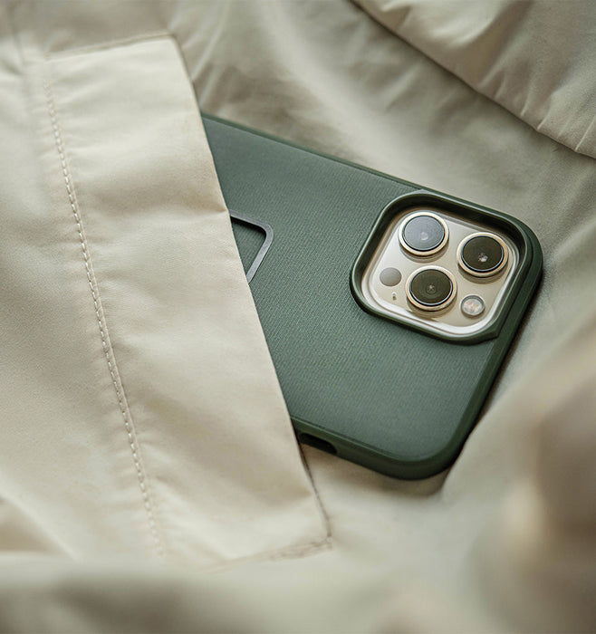 Peak Design  Everyday Fabric Case iPhone 15 Plus - Sage
