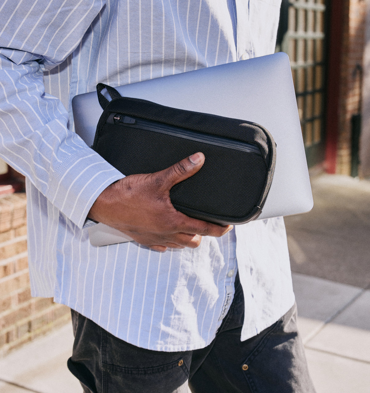 Aer Slim Pouch Travel Pouch Tech Pouch – Rushfaster Australia