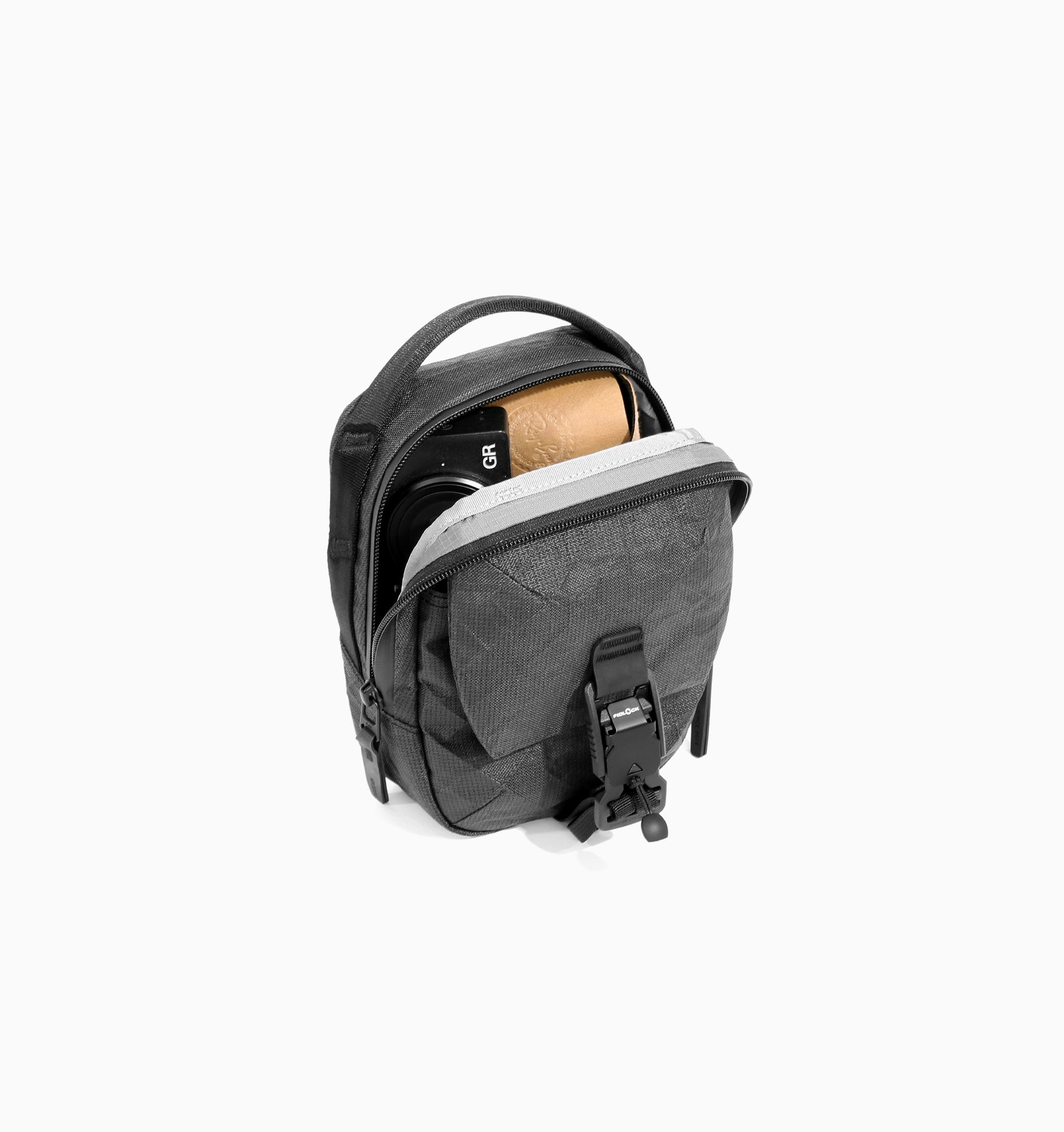 Aer Street Sling Bag Ultra - Cross Body Bag – Rushfaster Australia