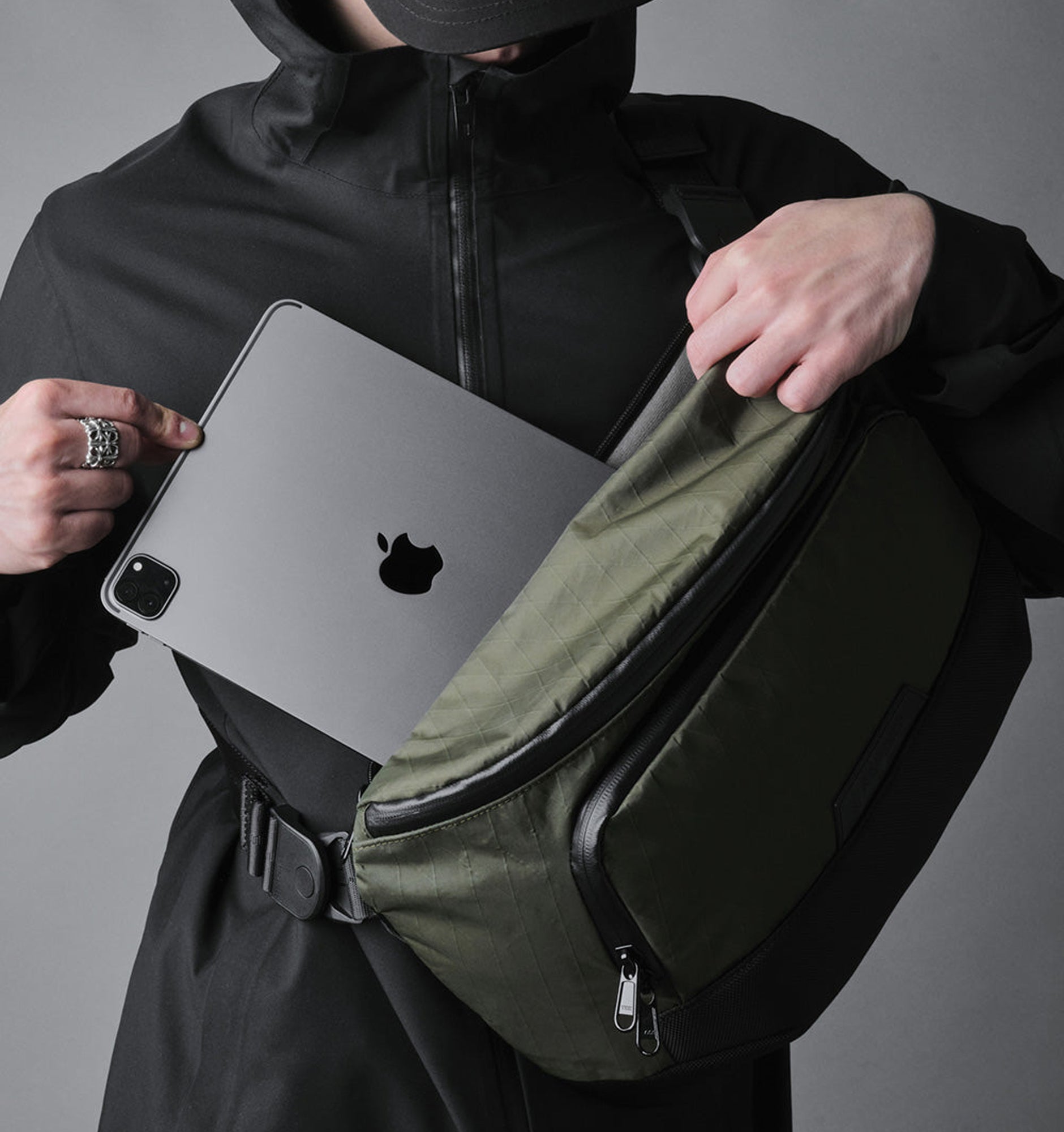 Alpaka Bravo Sling Max V2 X-Pac | Afterpay – Rushfaster Australia
