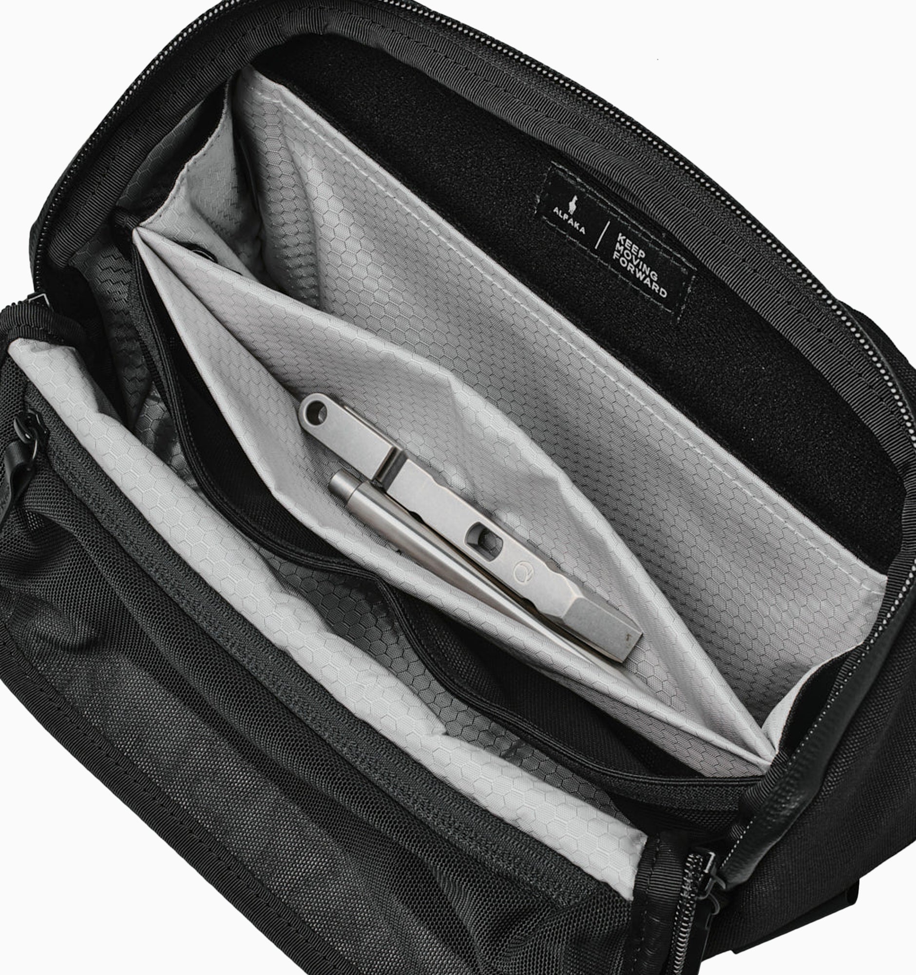 バッグ ALPAKA VERTEX POUCH Vertex Pouch
