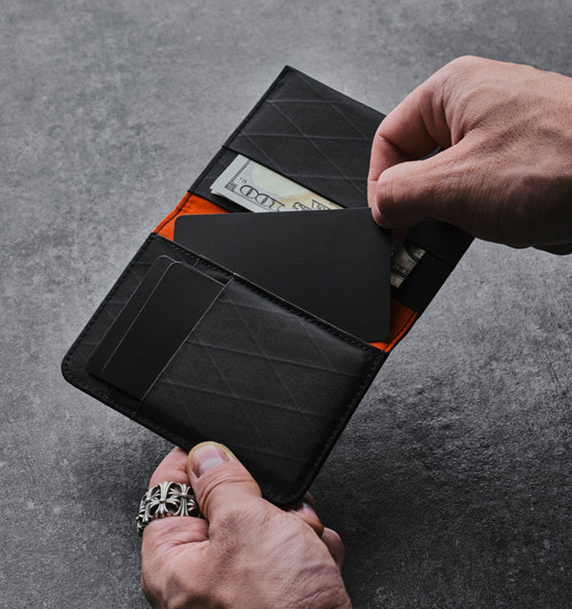 Alpaka ARK Bifold Wallet Rushfaster Australia