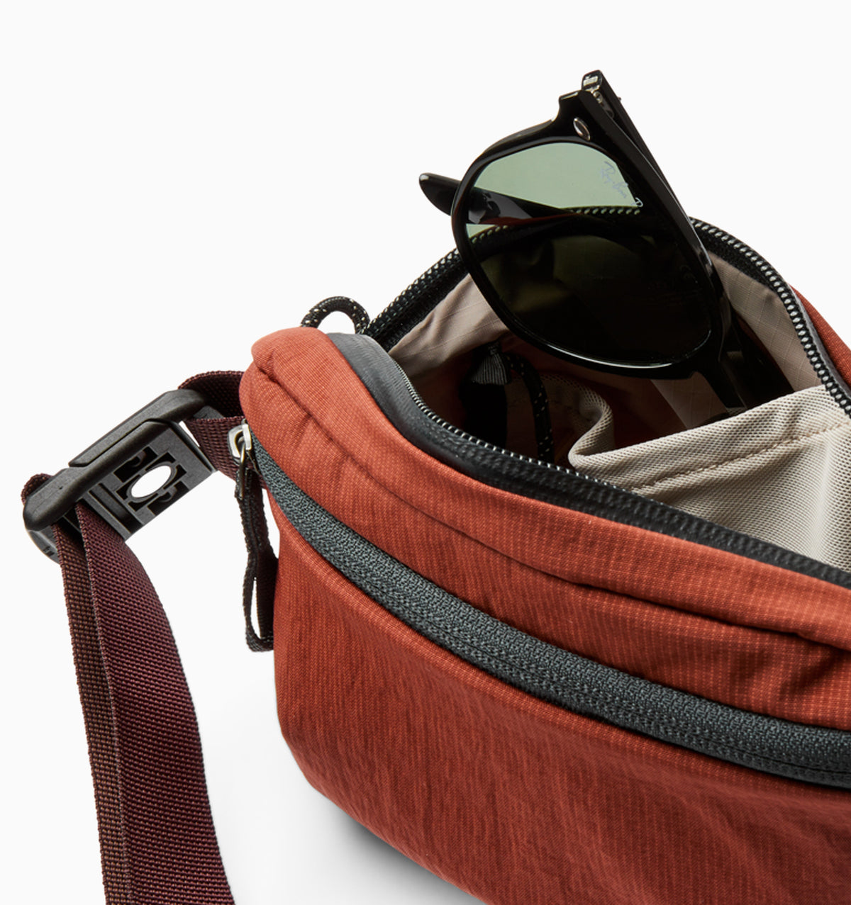 Bellroy Lite Belt Bag 1.5L - Clay