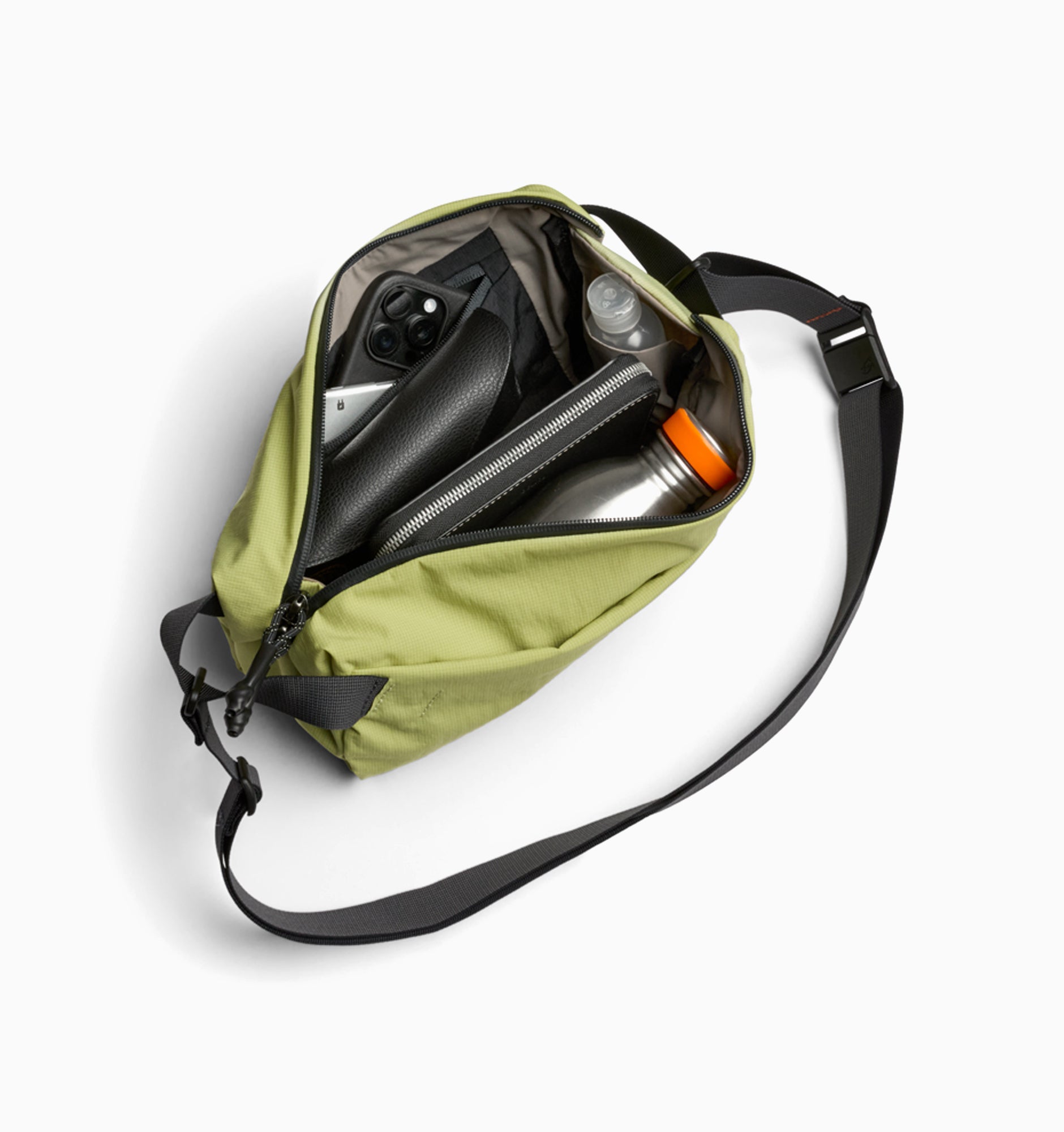 bellroy lite sling 7L 軽量クロスバッグ Lite Sling | Lightweight Crossbody Technical Adventure Bag