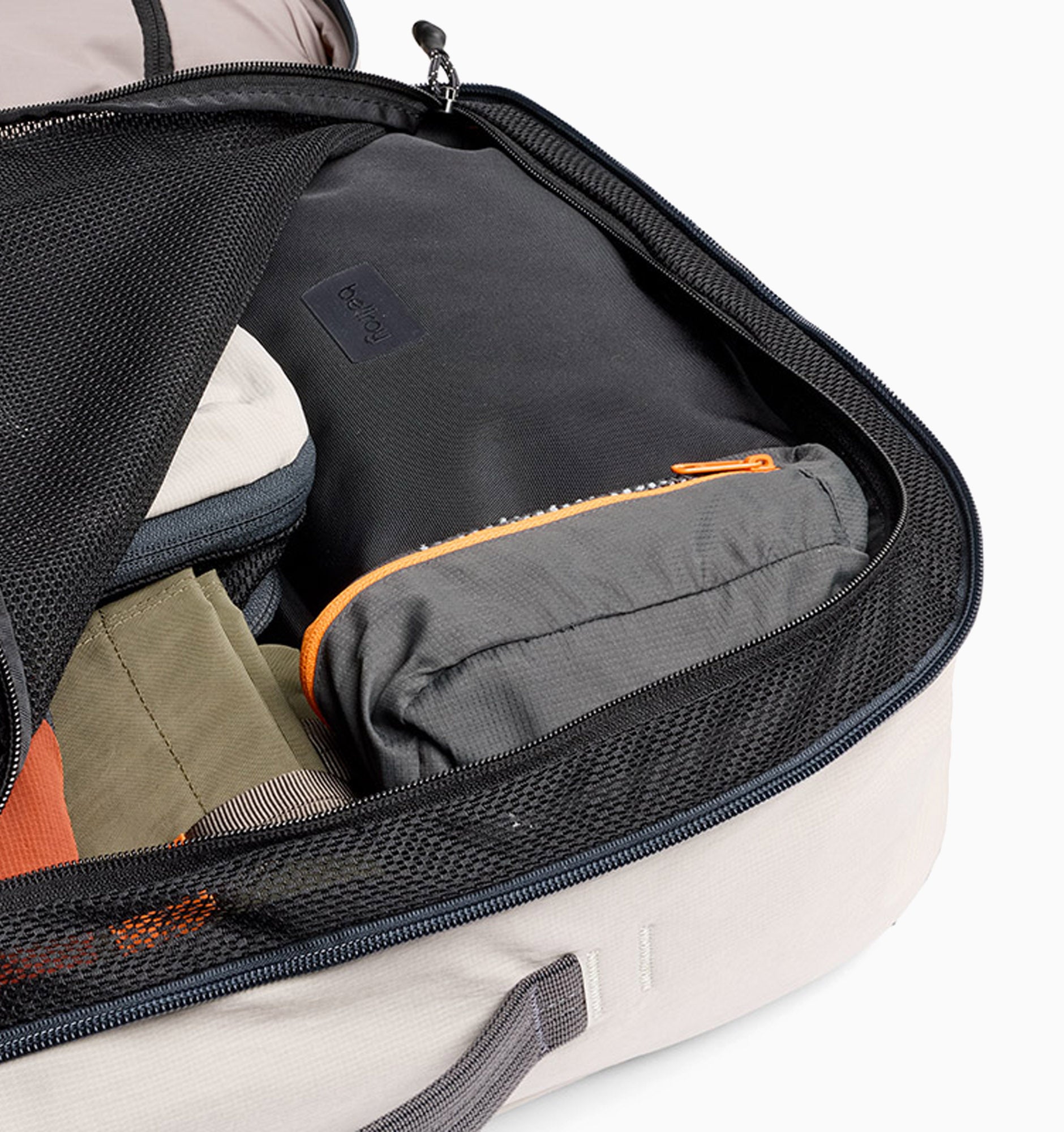Bellroy ベルロイ Lite Travel Pack 38L Bellroy Lite Travel Pack 38L - One Bag Travel Backpack