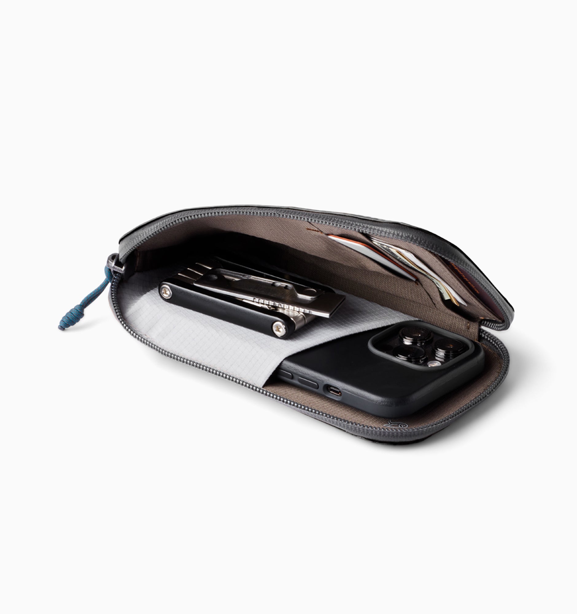 Bellroy All Conditions Phone Pocket Plus – Rushfaster Australia