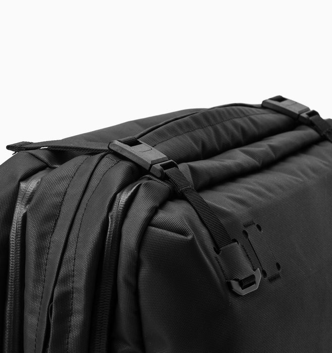 Black Ember 16" Forge Backpack 30L - RN66