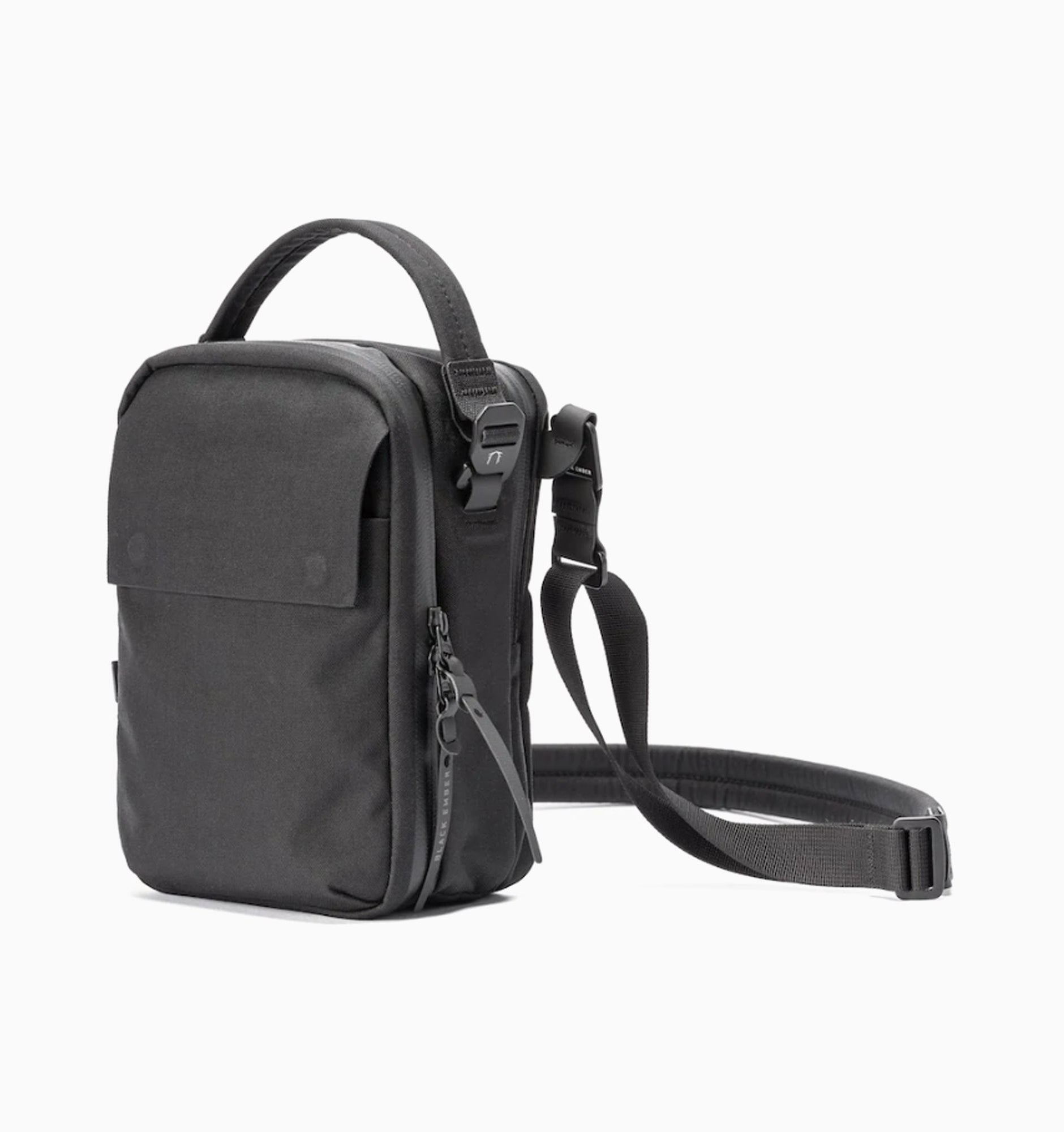 Black Ember Kompak Crossbody Bag – Rushfaster Australia