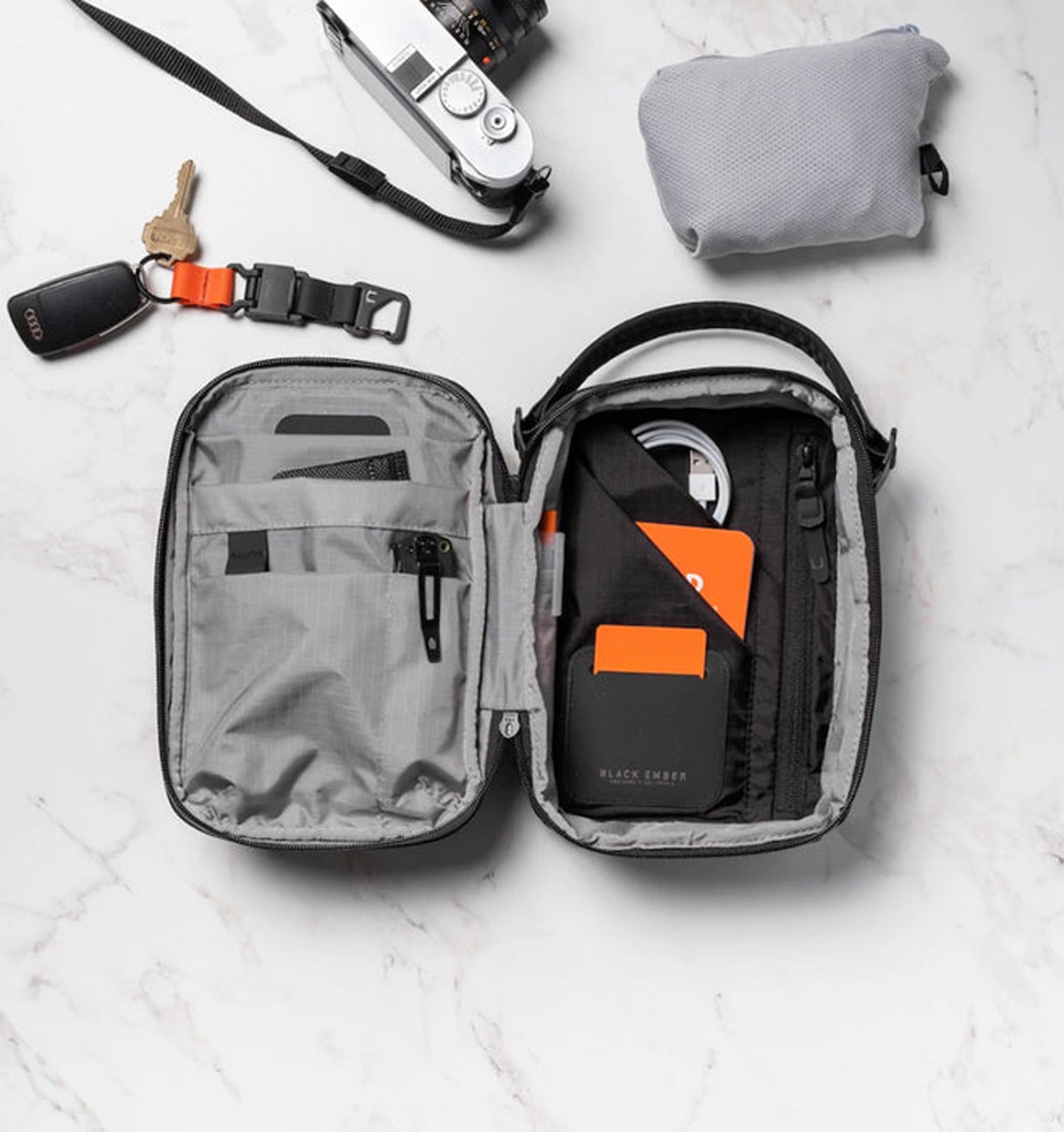 バッグ BLACK EMBER KOMPAK Black Ember Kompak Review | Pack Hacker