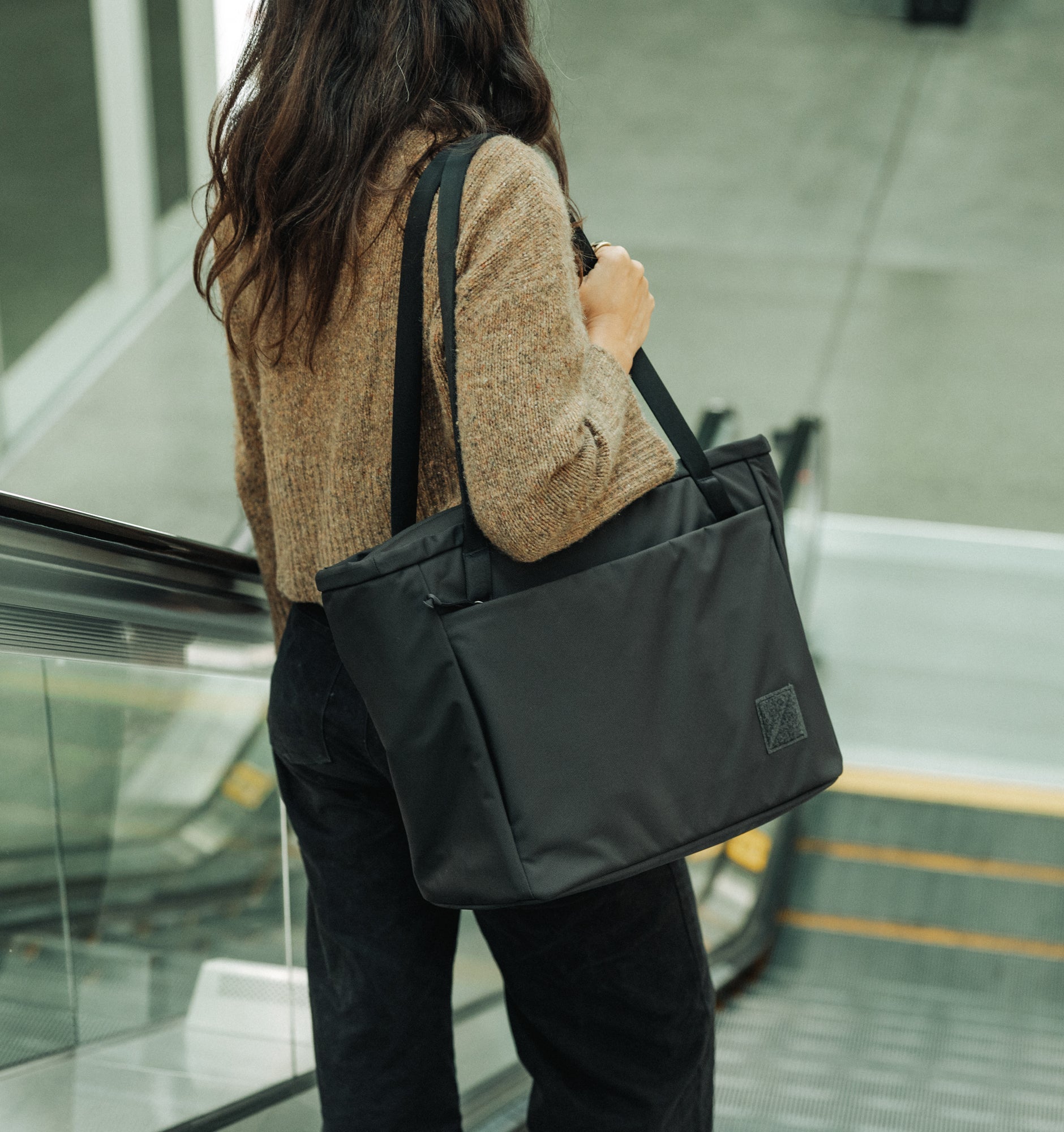 Evergoods Civic Daily Tote 24L – Rushfaster Australia