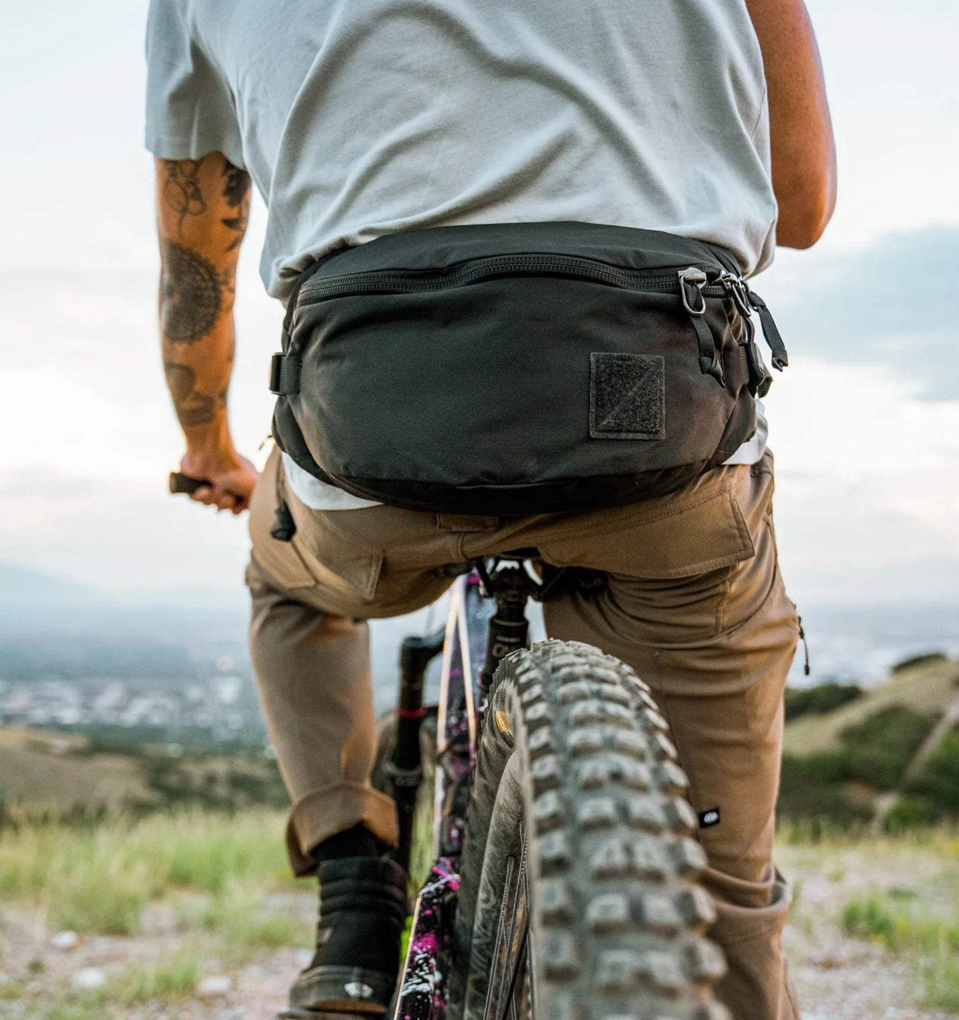 Evergoods Mountain Hip Pack 3.5L | Sling Bag – Rushfaster Australia