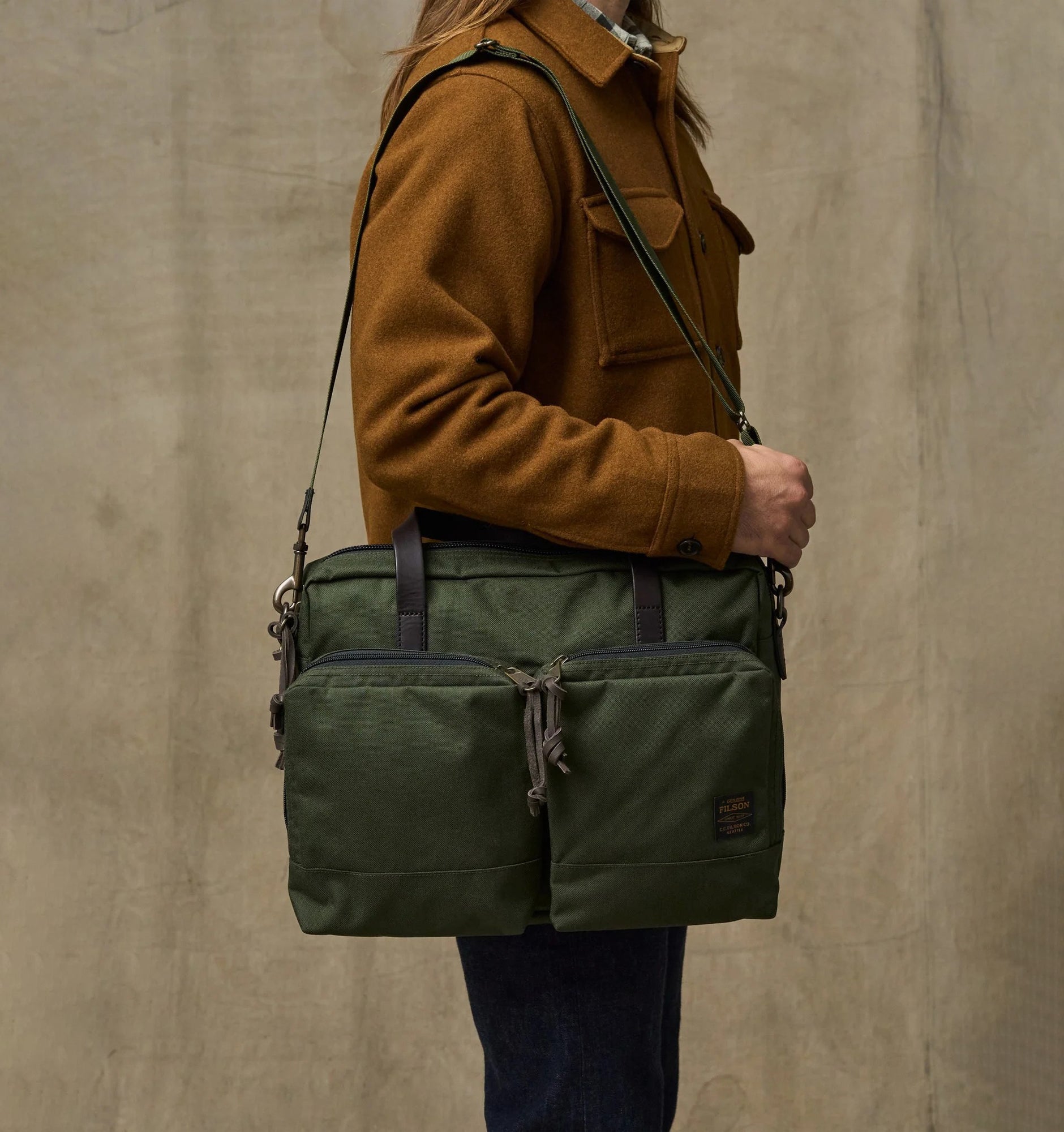 Filson Ballistic Nylon Dryden Briefcase | Afterpay – Rushfaster
