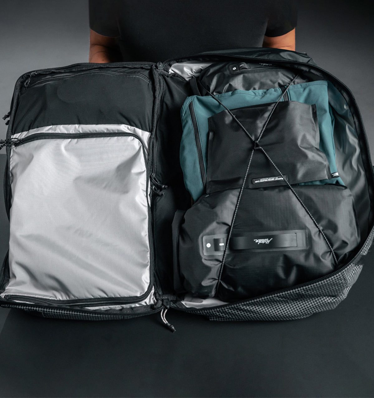 Matador 16" GlobeRider45 Travel Backpack 45L - Black