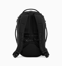 Nomatic Navigator Backpack