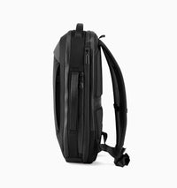 Nomatic Navigator Backpack