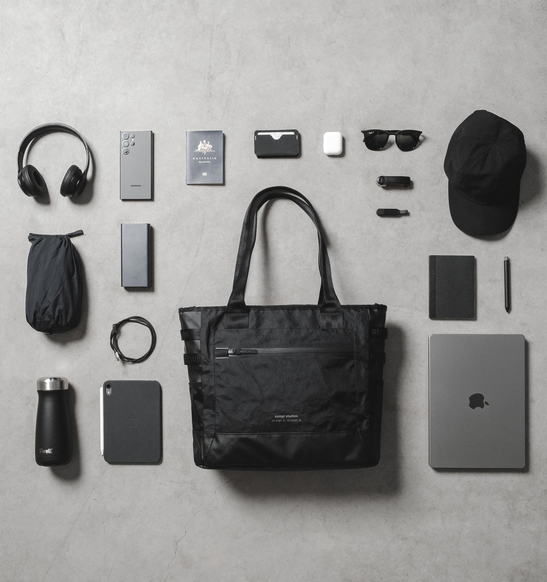 Sympl All Terrain Tote 20L　トートバッグ ブラック Sympl All Terrain Tote | Sustainable, Durable, Premium