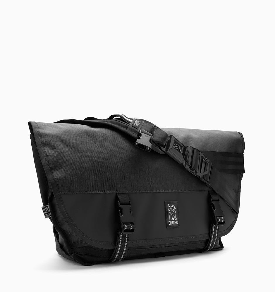 Chrome Citizen Messenger Bag - All Black