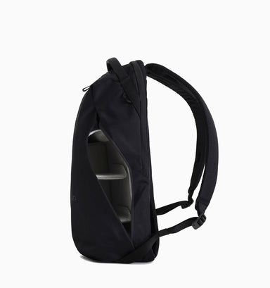 Urth Norite Backpack 15" 24L + Medium Camera Insert - Black