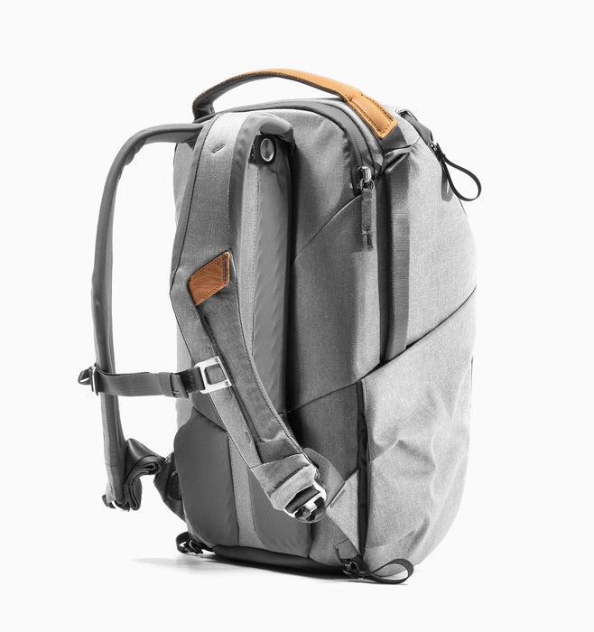 Peak Design Everyday 16" Laptop DSLR Backpack 20L V2 - Ash