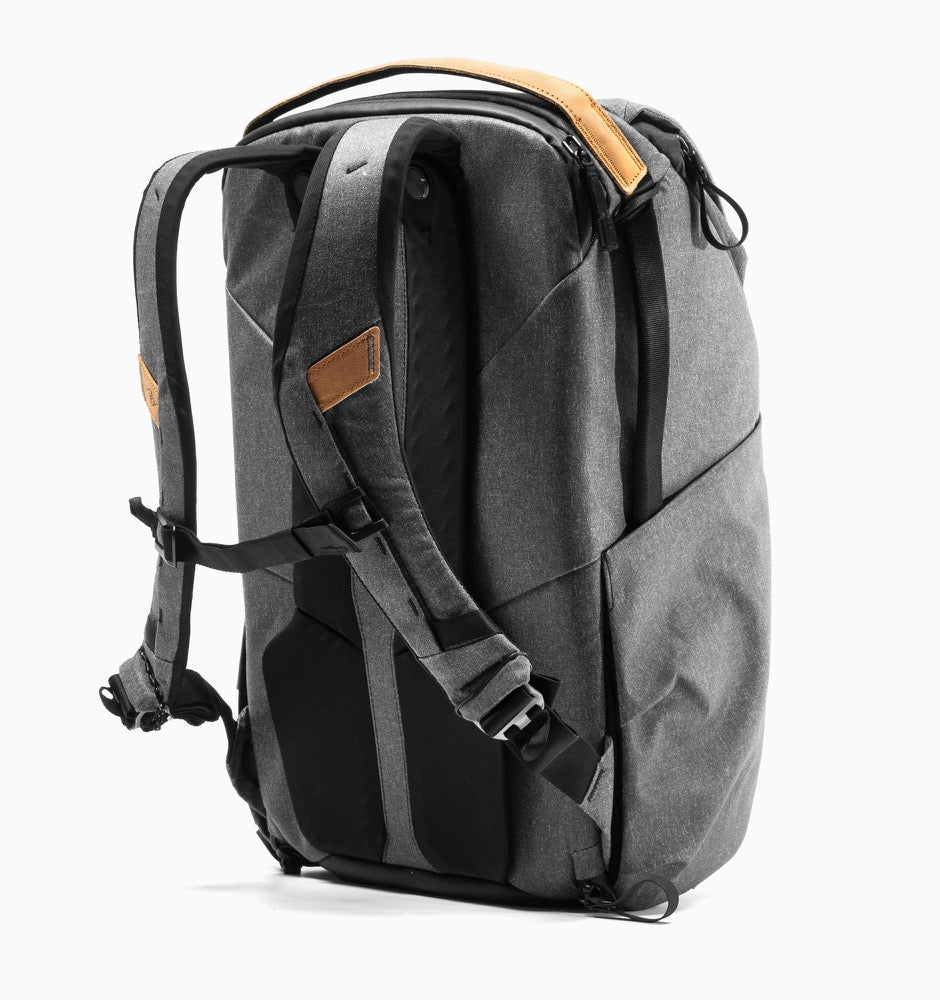 Peak Design Everyday 16" Laptop DSLR Backpack 30L V2 - Charcoal