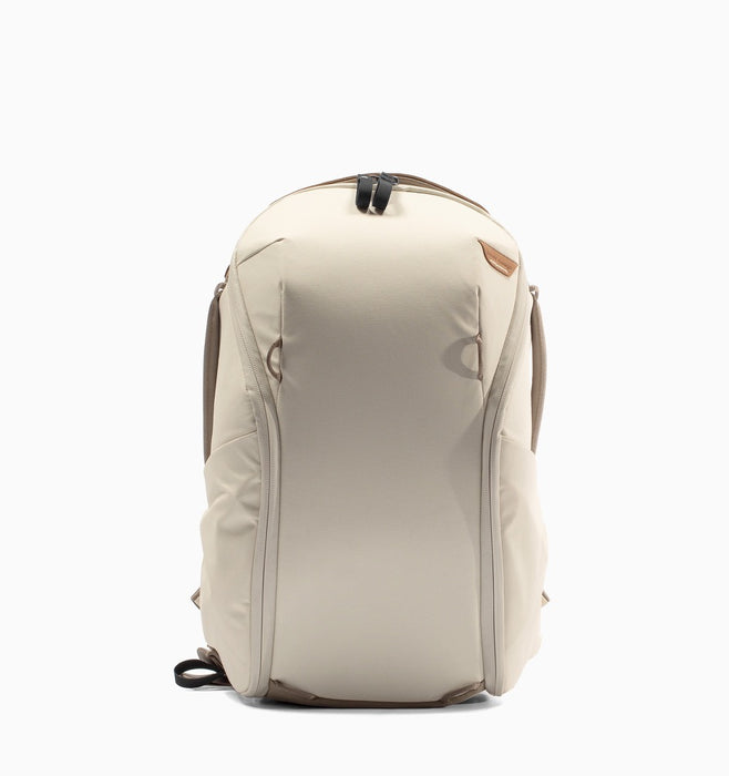Peak Design Everyday 13" Laptop DSLR Backpack Zip 15L V2 - Bone