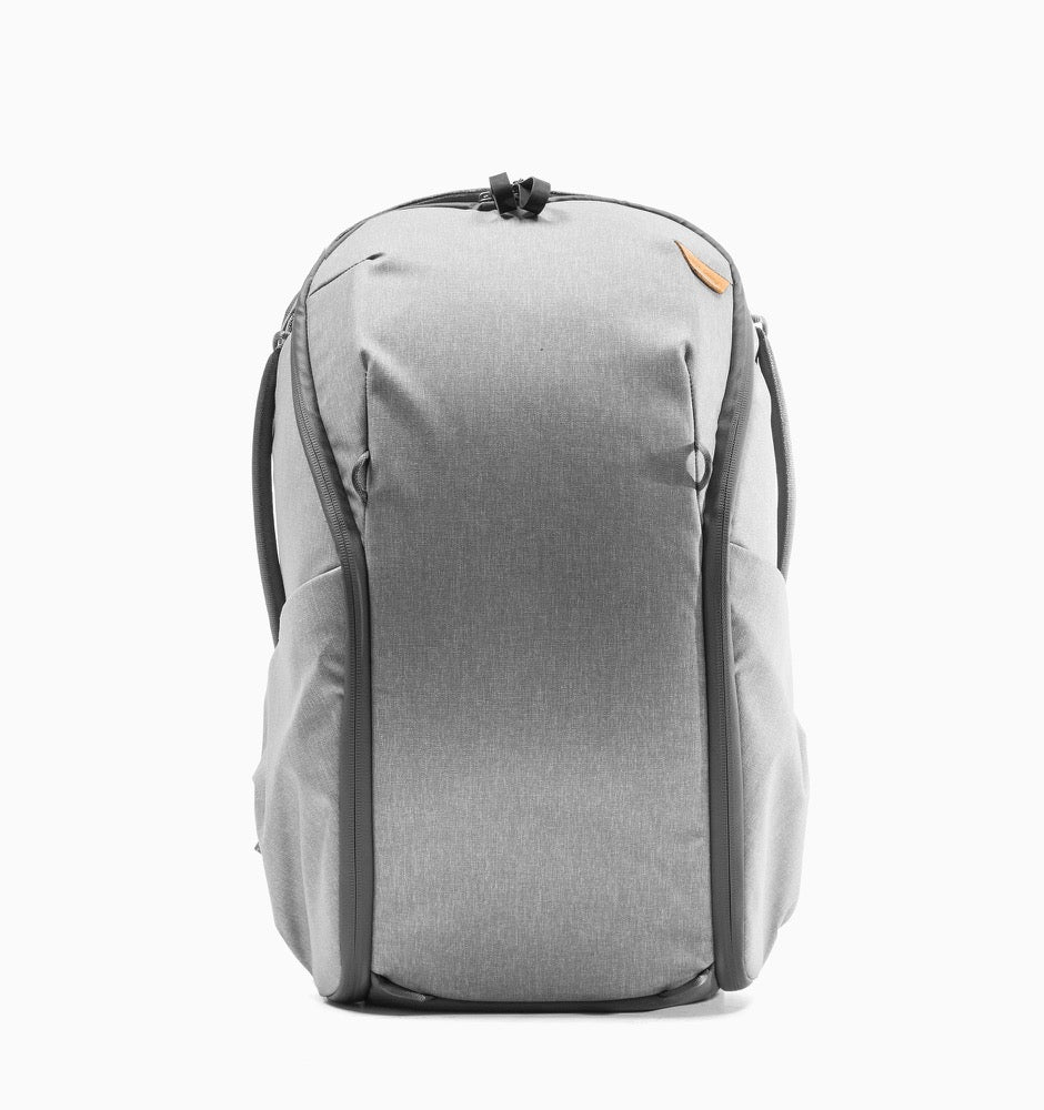 Peak Design Everyday 16" Laptop DSLR Backpack Zip 20L V2 - Ash