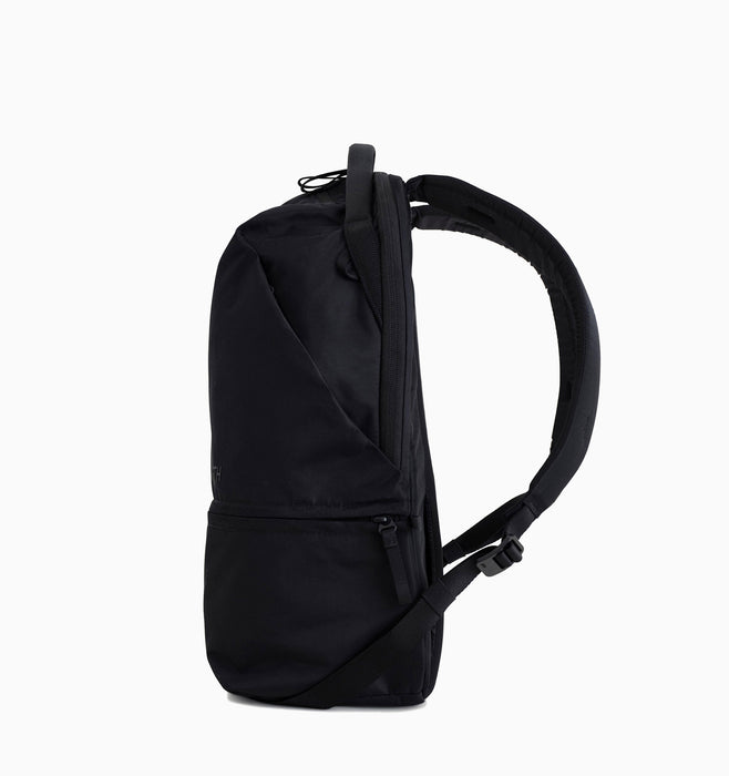 Urth Arkose Backpack 15" 20L - Black