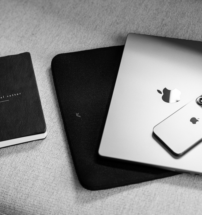 Rushfaster Laptop Sleeve For 13" MacBook Air - Black