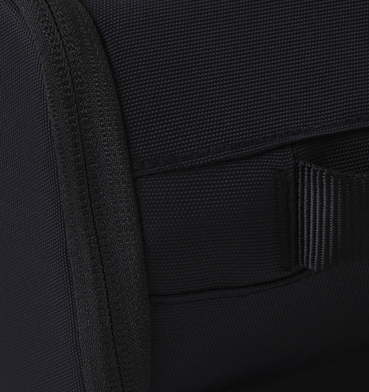 Urth Arkose Small Camera Insert 3.7L - Black