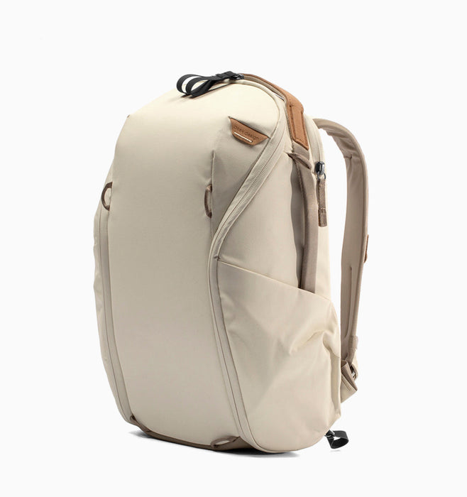 Peak Design 13" Everyday Backpack Zip V2 15L - Bone